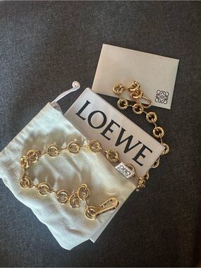 Loewe Donut Chain